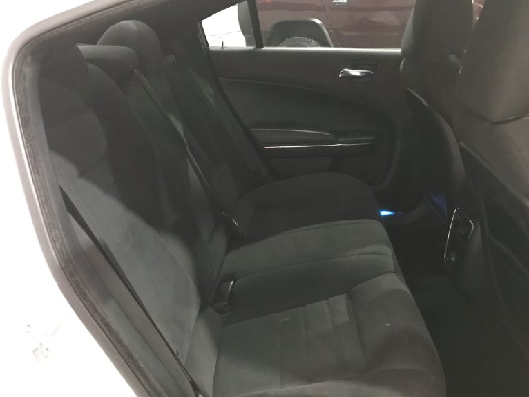 Used-2014-Dodge-Charger-SE