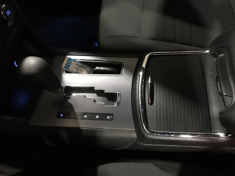 Used-2014-Dodge-Charger-SE