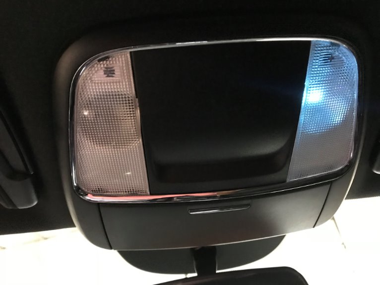 Used-2014-Dodge-Charger-SE
