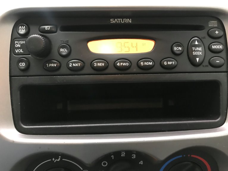 Used-2004-Saturn-Ion-2
