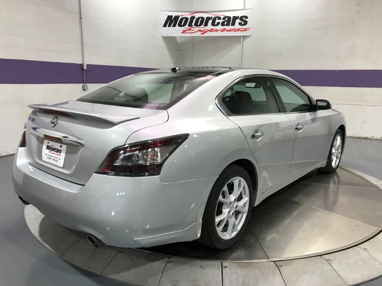 Used-2013-Nissan-Maxima-35-SV
