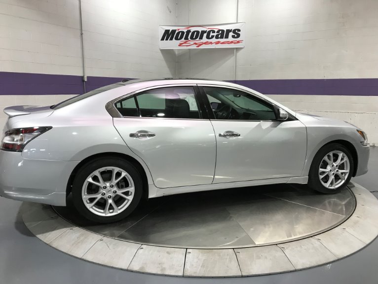 Used-2013-Nissan-Maxima-35-SV