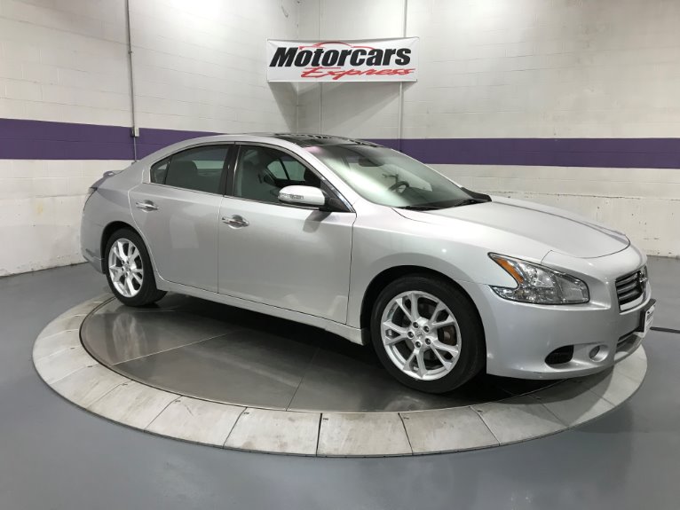 Used-2013-Nissan-Maxima-35-SV