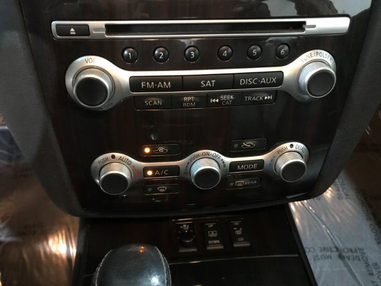 Used-2013-Nissan-Maxima-35-SV