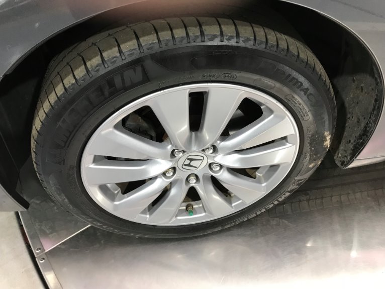 Used-2011-Honda-Accord-EX-L-V6