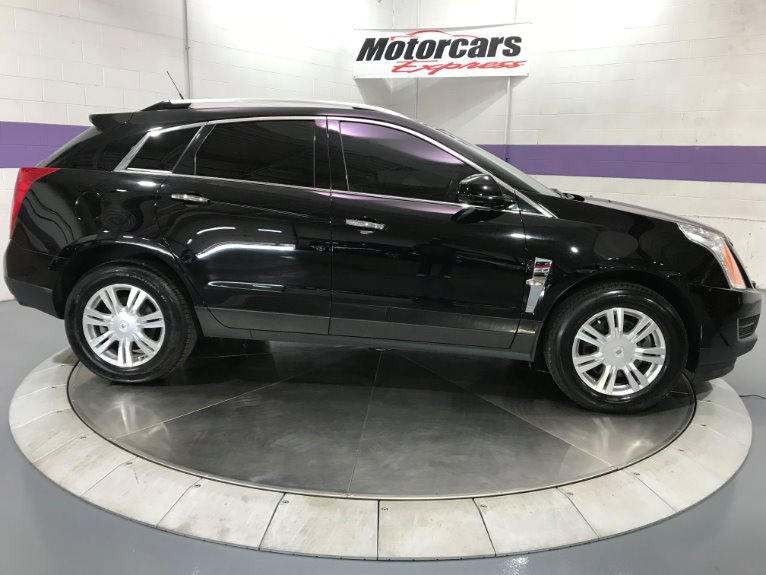 Used-2010-Cadillac-SRX-Luxury-Collection