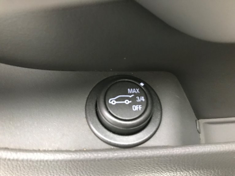 Used-2010-Cadillac-SRX-Luxury-Collection