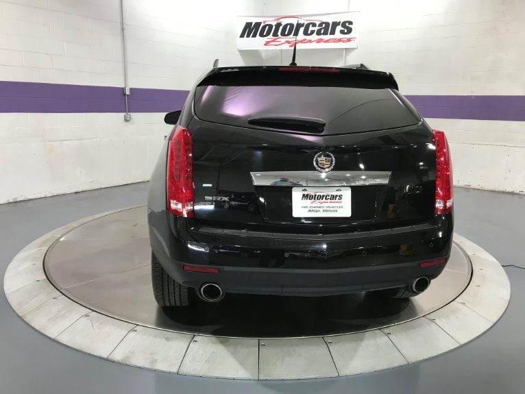 Used-2010-Cadillac-SRX-Luxury-Collection