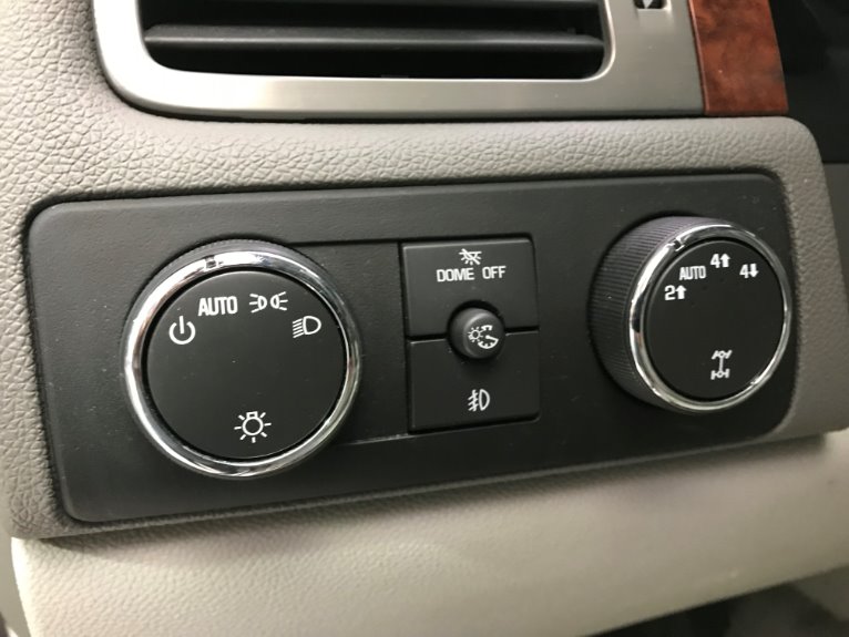 Used-2008-Chevrolet-Tahoe-LTZ