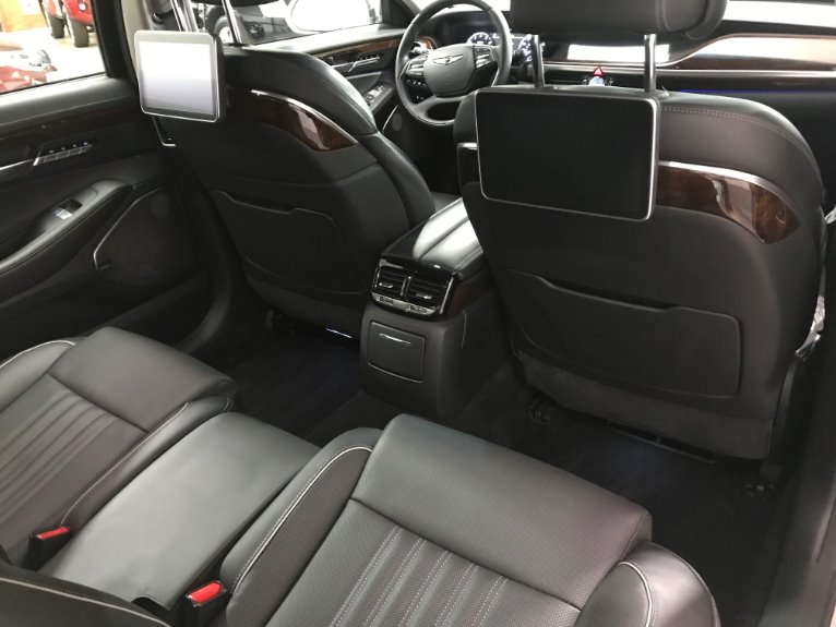 Used-2018-Genesis-G90-AWD-50L-Ultimate