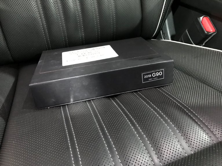 Used-2018-Genesis-G90-AWD-50L-Ultimate