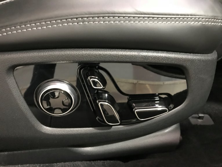 Used-2018-Genesis-G90-AWD-50L-Ultimate