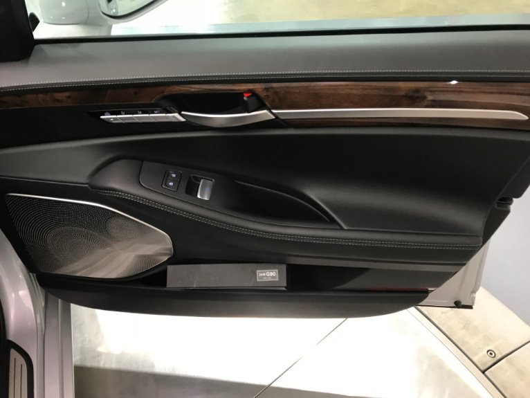 Used-2018-Genesis-G90-AWD-50L-Ultimate