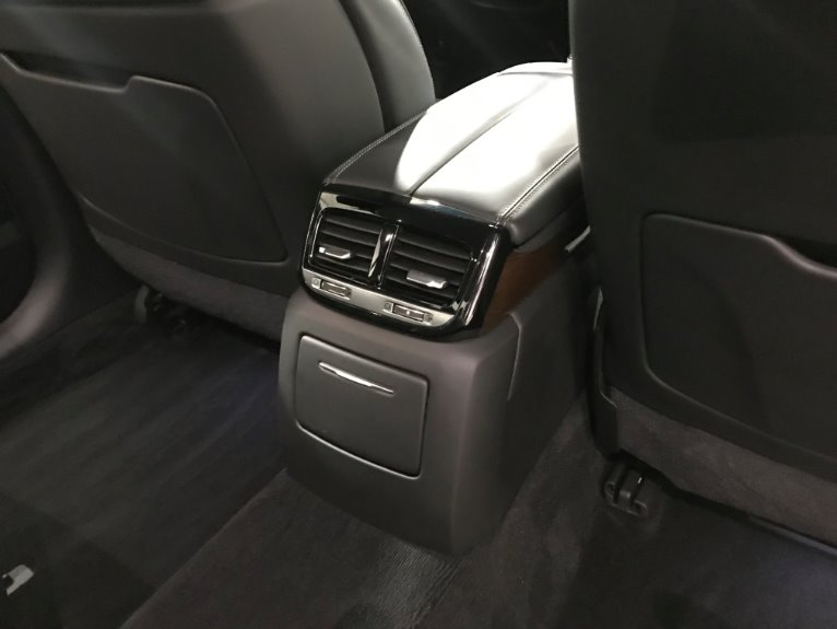 Used-2018-Genesis-G90-AWD-50L-Ultimate