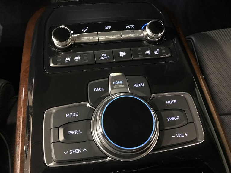 Used-2018-Genesis-G90-AWD-50L-Ultimate