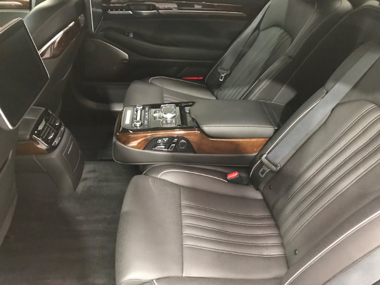 Used-2018-Genesis-G90-AWD-50L-Ultimate