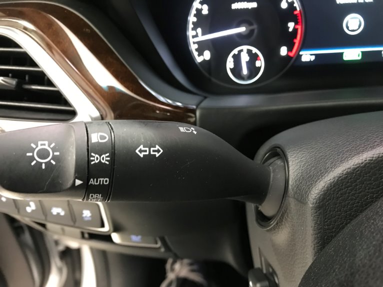 Used-2018-Genesis-G90-AWD-50L-Ultimate