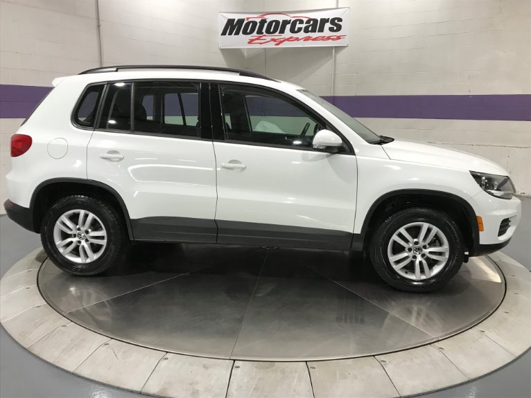 Used-2015-Volkswagen-Tiguan-S