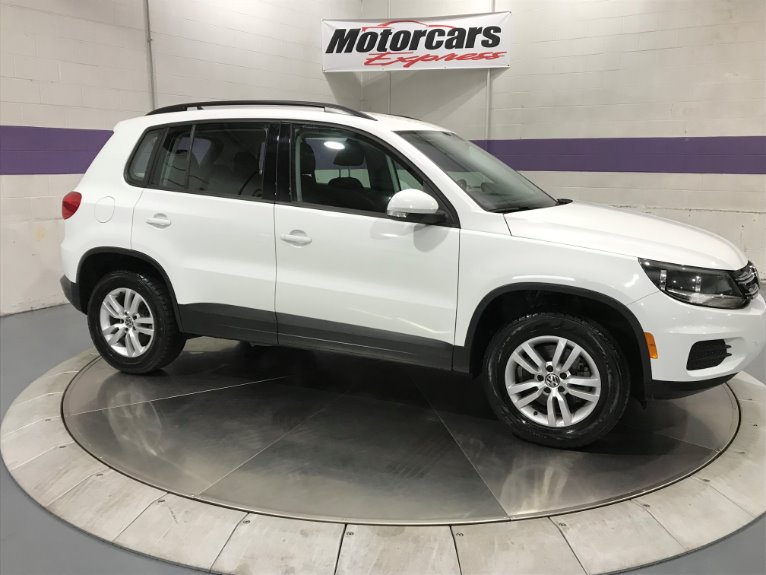 Used-2015-Volkswagen-Tiguan-S