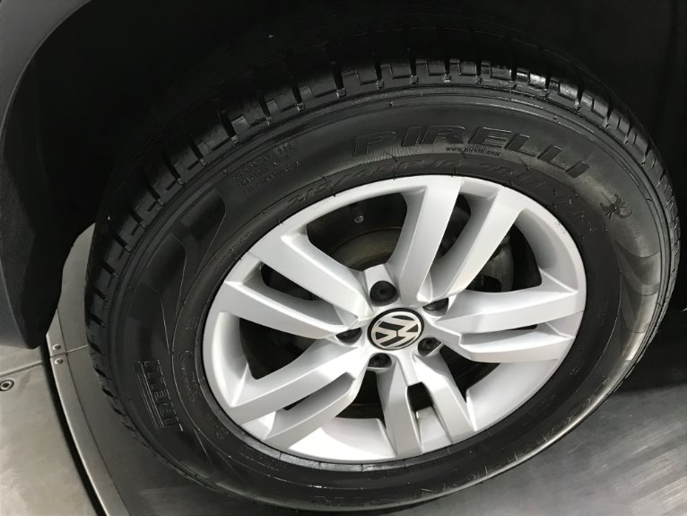 Used-2015-Volkswagen-Tiguan-S