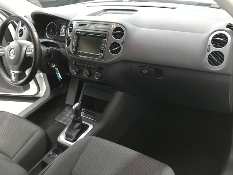 Used-2015-Volkswagen-Tiguan-S