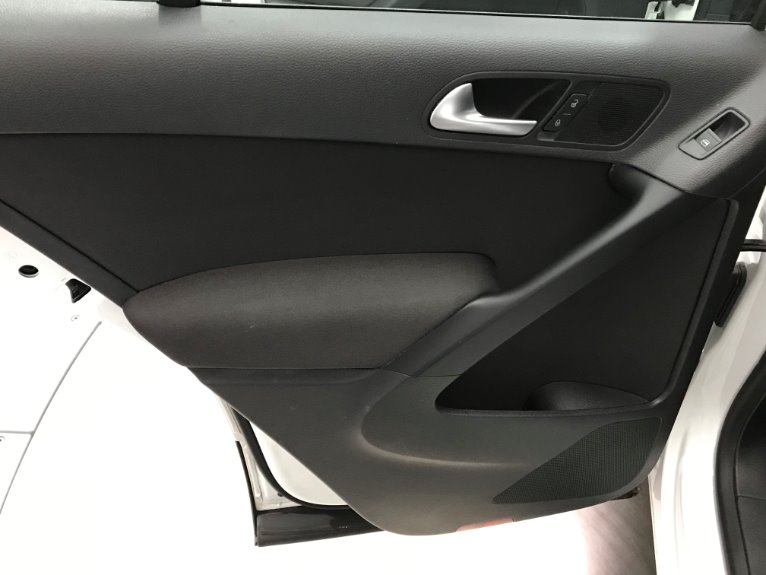 Used-2015-Volkswagen-Tiguan-S