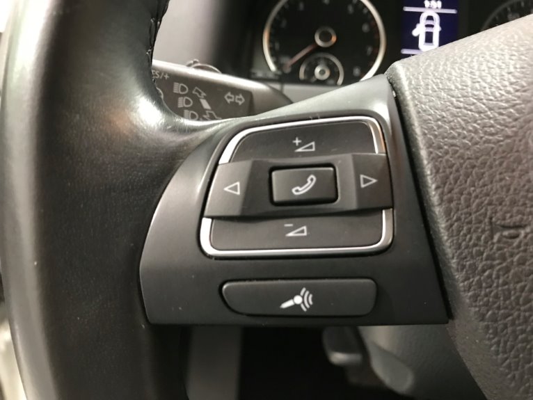 Used-2015-Volkswagen-Tiguan-S