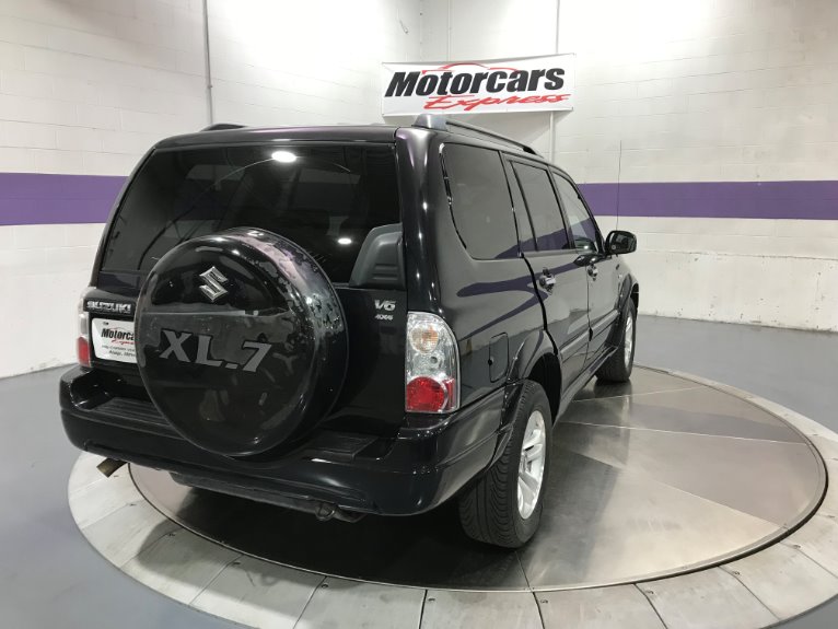 Used-2006-Suzuki-XL7-4X4-Premium