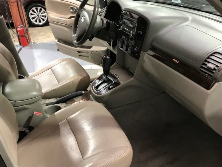 Used-2006-Suzuki-XL7-4X4-Premium