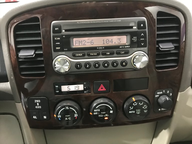 Used-2006-Suzuki-XL7-4X4-Premium
