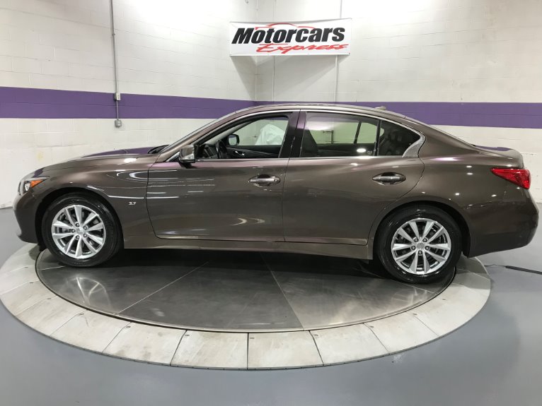 Used-2015-INFINITI-Q50-Premium-AWD