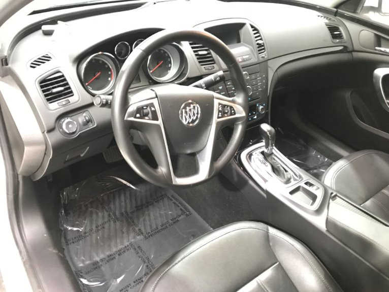 Used-2011-Buick-Regal-CXL