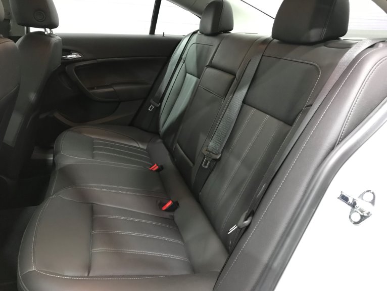 Used-2011-Buick-Regal-CXL