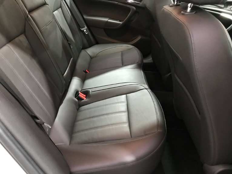 Used-2011-Buick-Regal-CXL