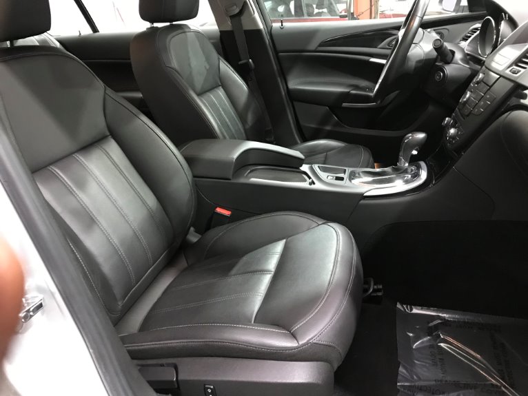 Used-2011-Buick-Regal-CXL
