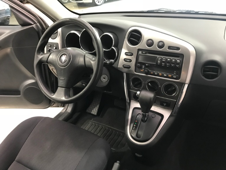 Used-2006-Pontiac-Vibe