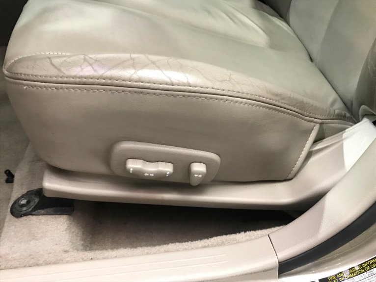 Used-2006-Nissan-Altima-35-SE