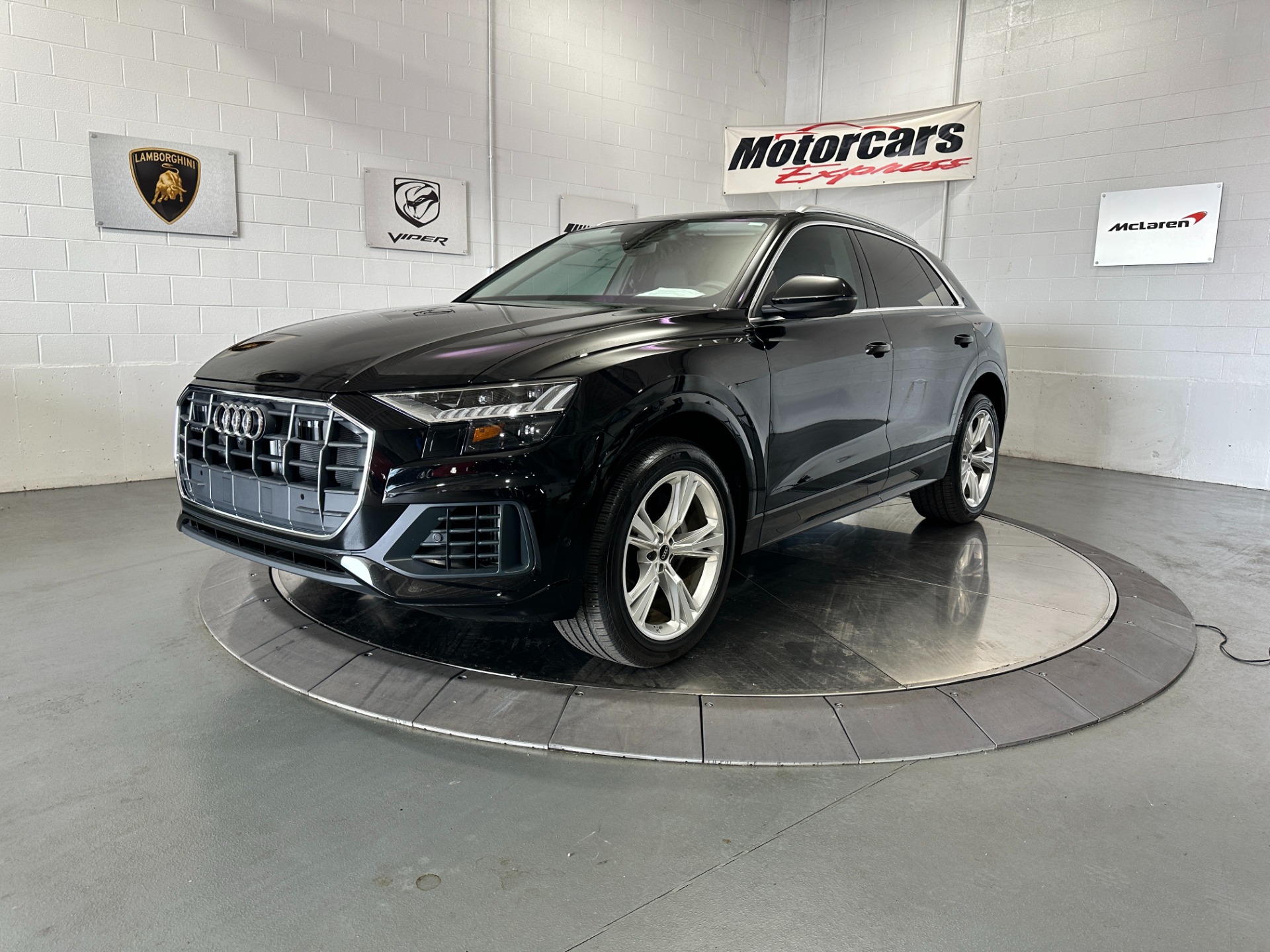 Rocker Panel Kit |AUDI Q8 PREMIUM 2019