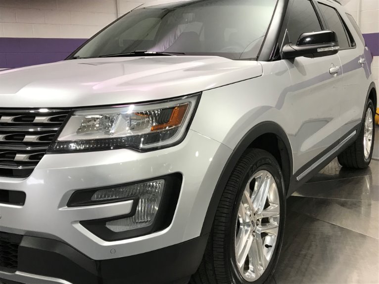 Used-2016-Ford-Explorer-XLT-AWD
