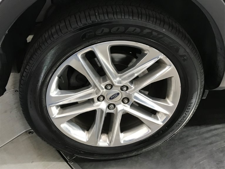 Used-2016-Ford-Explorer-XLT-AWD