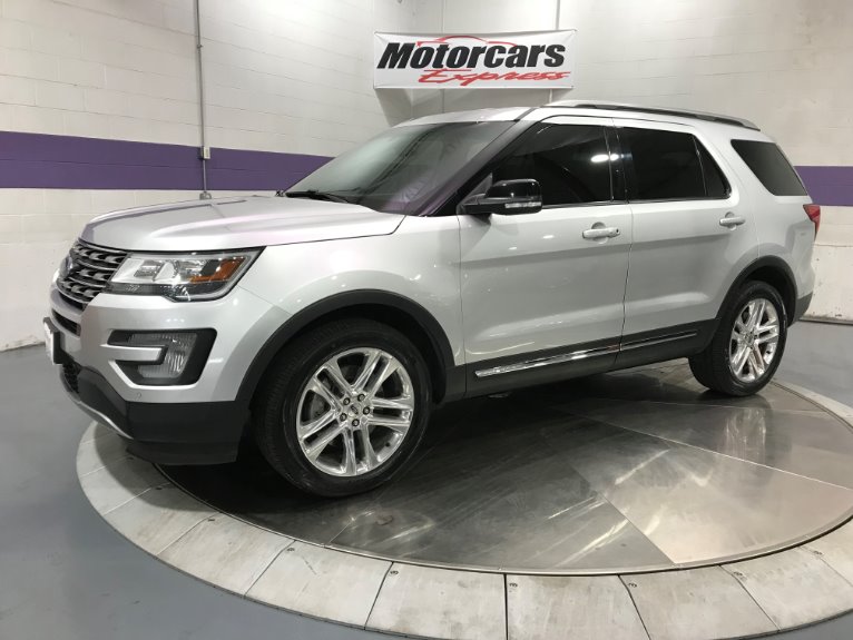 Used-2016-Ford-Explorer-XLT-AWD