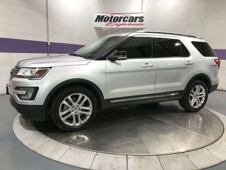 Used-2016-Ford-Explorer-XLT-AWD