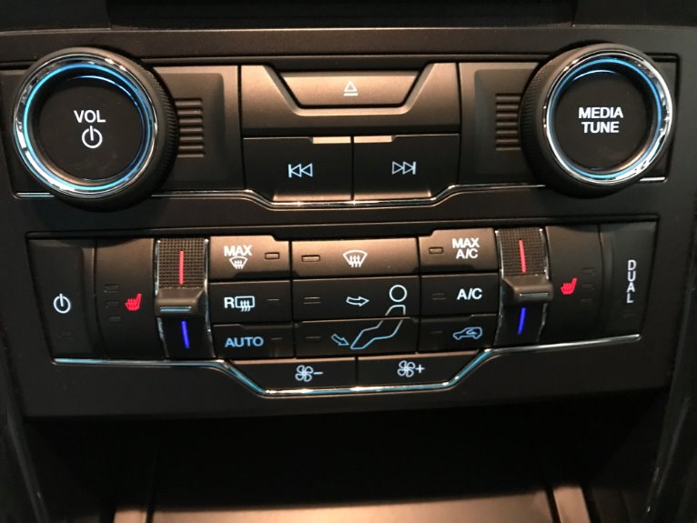 Used-2016-Ford-Explorer-XLT-AWD