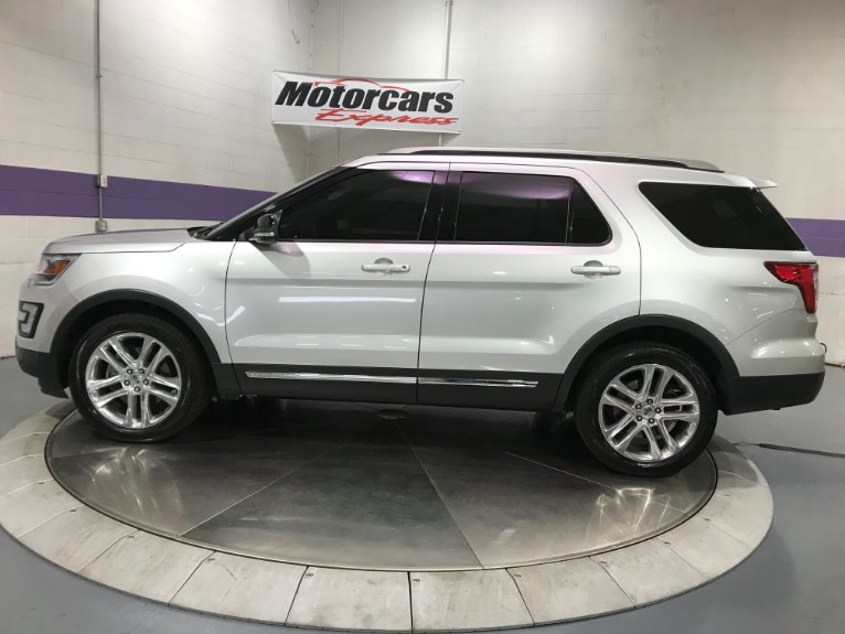 Used-2016-Ford-Explorer-XLT-AWD