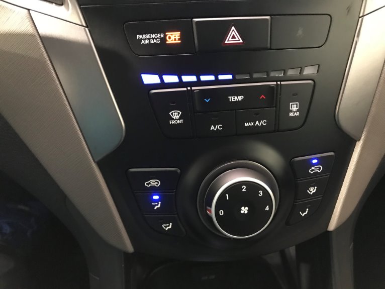 Used-2016-Hyundai-Santa-Fe-Sport-24L-AWD
