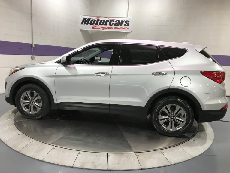 Used-2016-Hyundai-Santa-Fe-Sport-24L-AWD