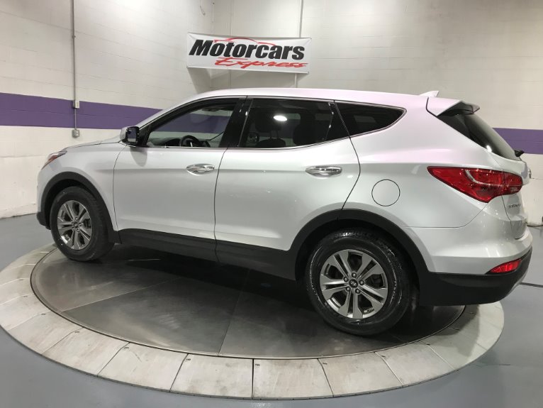 Used-2016-Hyundai-Santa-Fe-Sport-24L-AWD