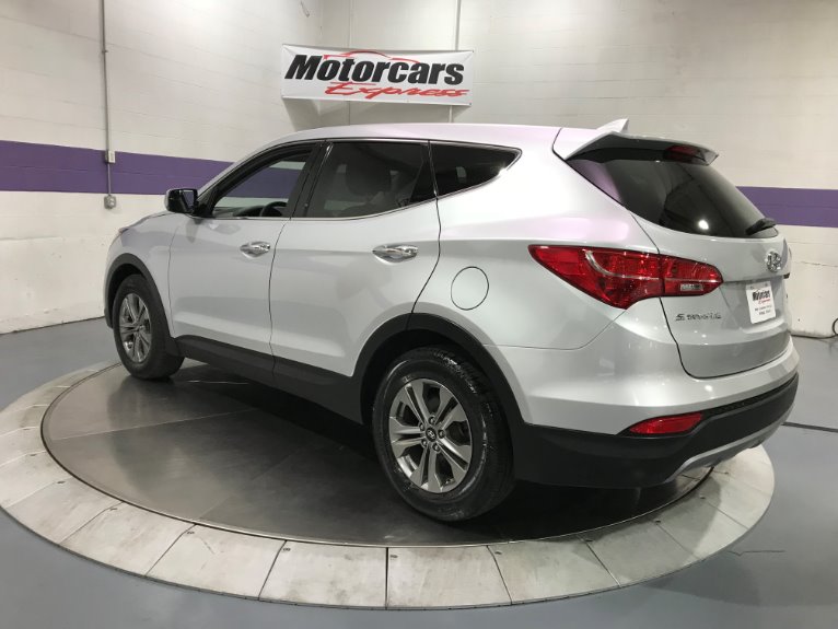 Used-2016-Hyundai-Santa-Fe-Sport-24L-AWD