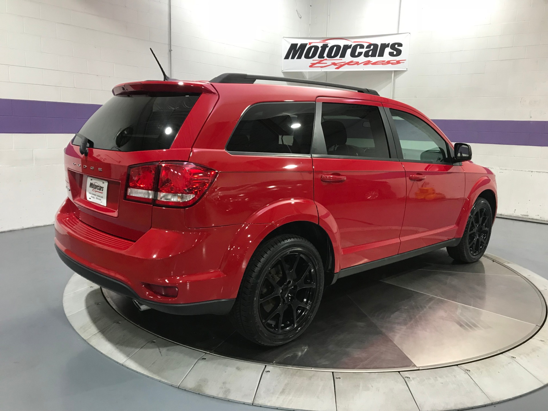 2013 dodge journey sxt tires