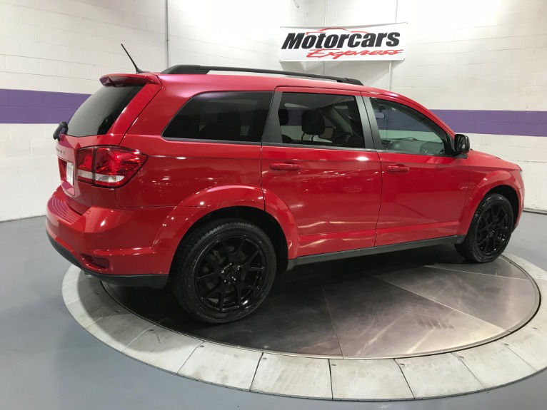 Used-2013-Dodge-Journey-SXT